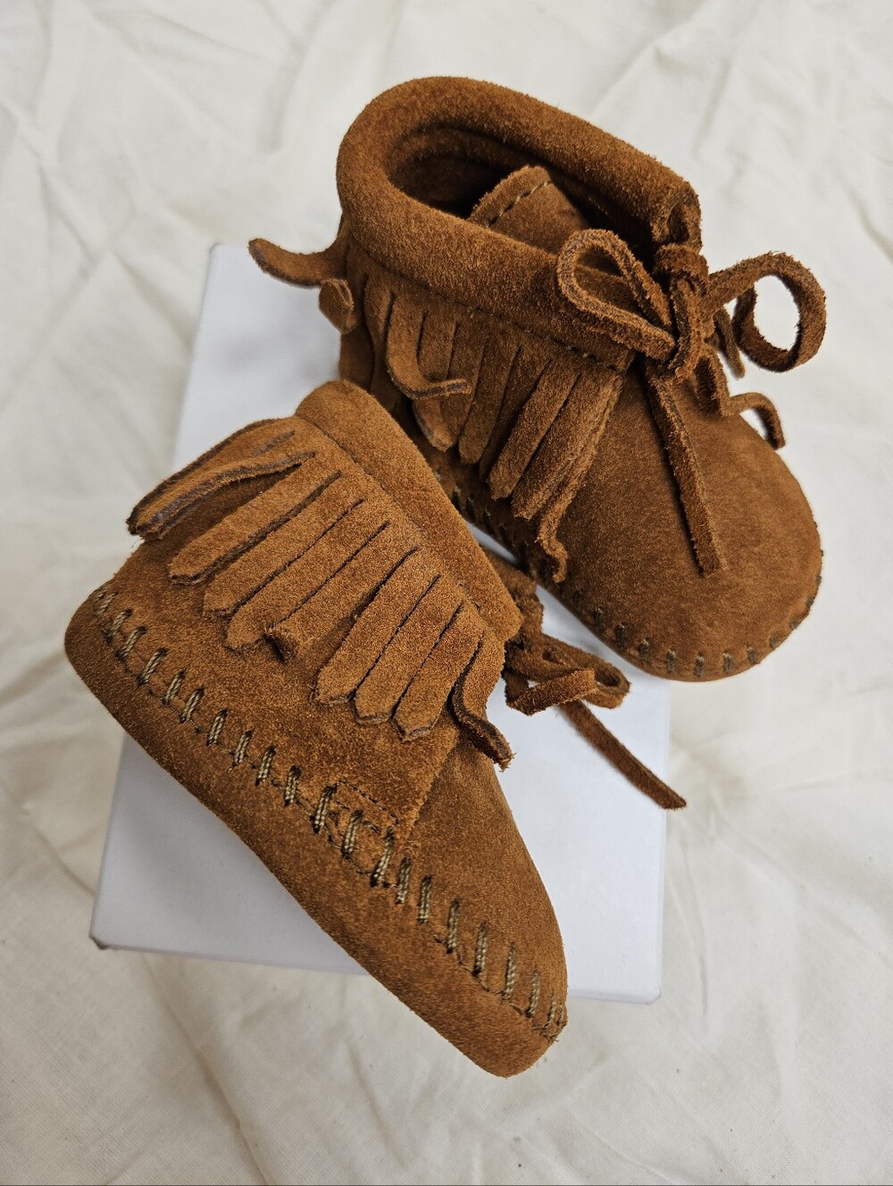 NEW Minnetonka Infant’s Fringe Bootie Cognac Brown Size 1 Baby Boy Girl